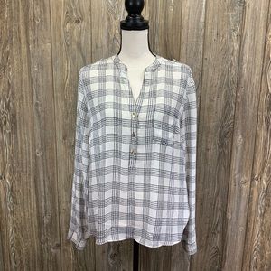 The Limited black and white blouse